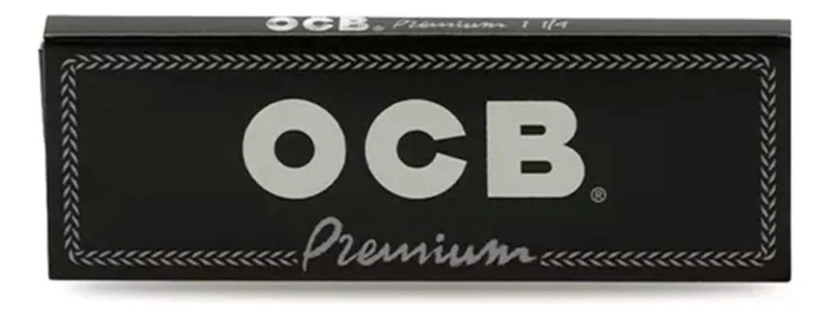 OCB Premium Black Rolling Papers 1¼ – Close-up of a single black pack containing 50 ultra-thin sheets